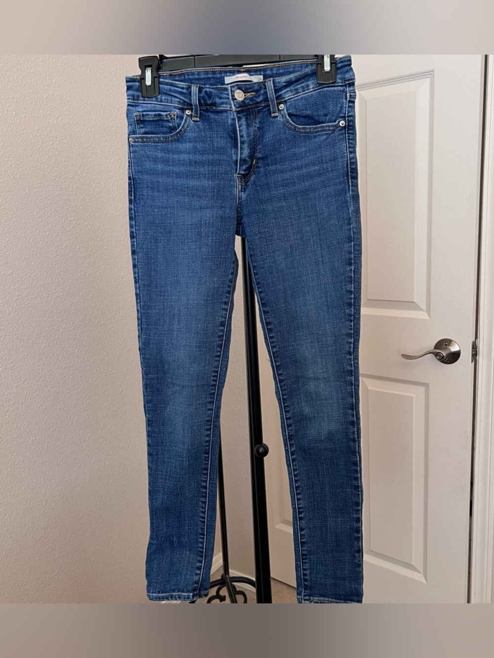 Levi Strauss 711 skinny jeans